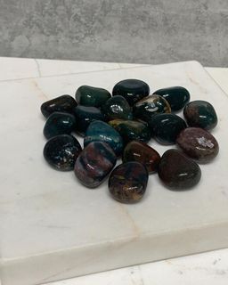 Pedra-Jaspe-Sanguineo-Heliotropio-Verde-Rolado