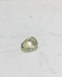Pedra-Obsidiana-Amarela-Vidro-da-Terra-Rolada