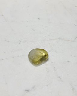 Pedra-Quartzo-Ouro-verde-rolado