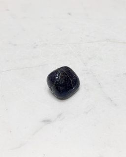 Pedra-Safira-azul-rolada