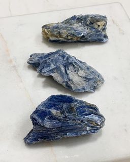 Pedra-Cianita-azul-bruta