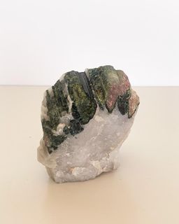 turmalina-melancia-no-quartzo