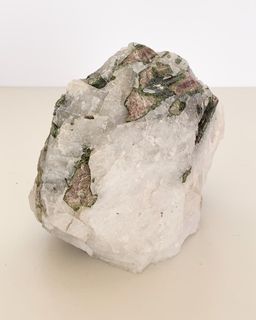 pedra-turmalina-melancia-no-quartzo-bicolor-